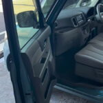 上越市ほしのじどうしゃの代車。クリーニング前の車内の様子